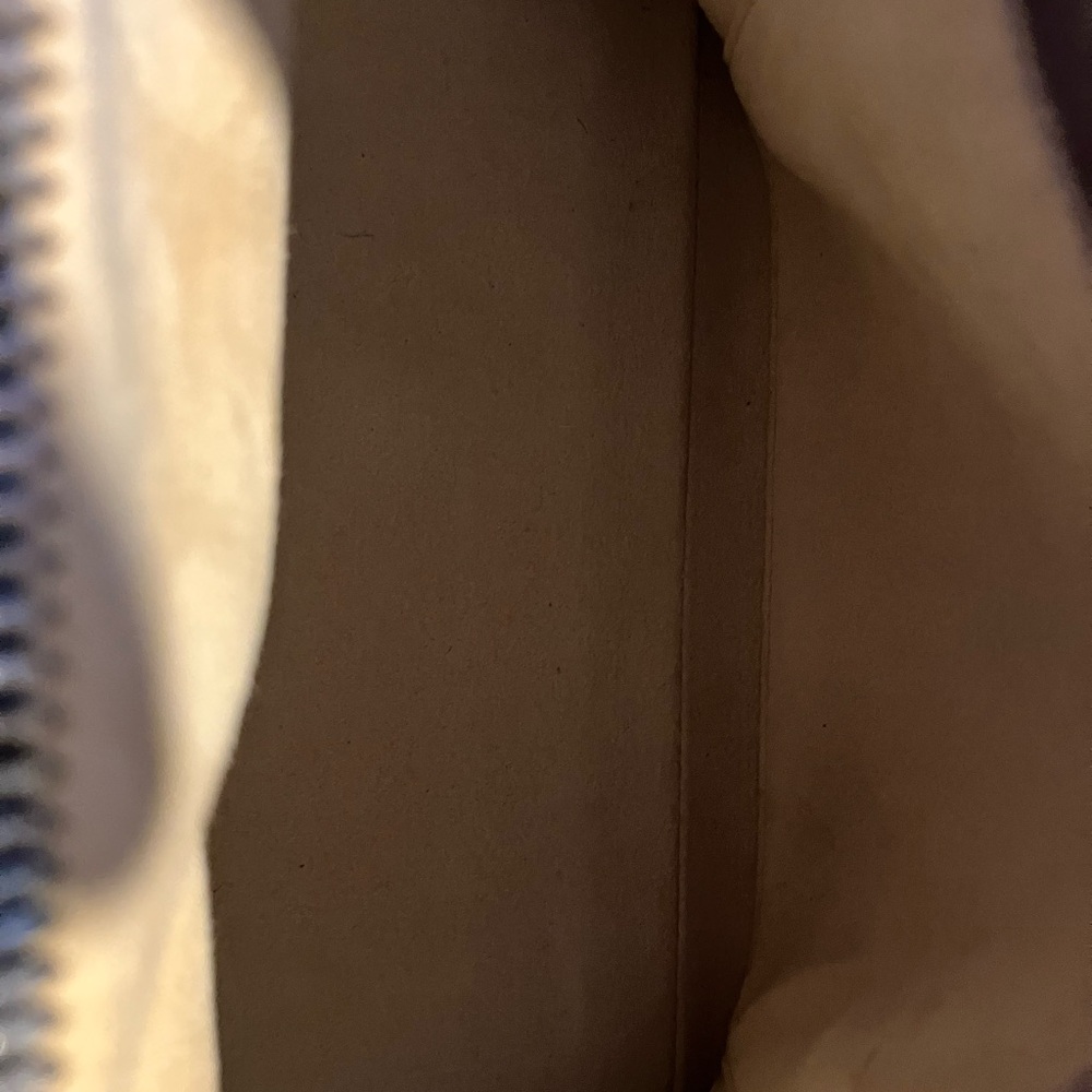Louis Vuitton Black and Brown Monogram Bag - Picture 12 of 16